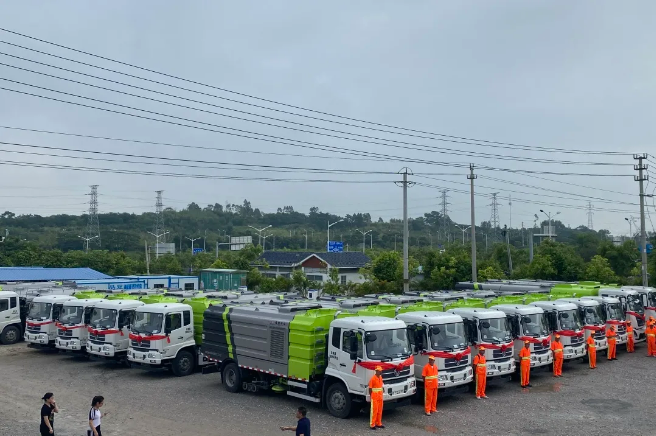 15天！盈峰環(huán)境快速響應(yīng)客戶需求，順利交付約3000萬元環(huán)衛(wèi)裝備